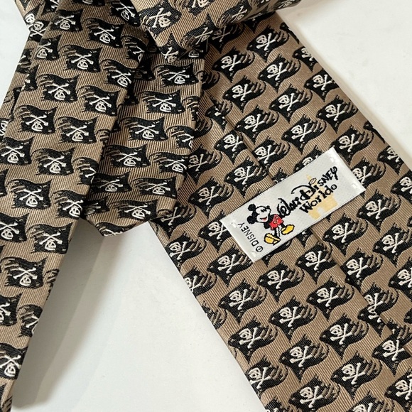 Official Disney Pirates of the Carribean Brown Tie with Skull Flag Pattern - Picture 5 of 7